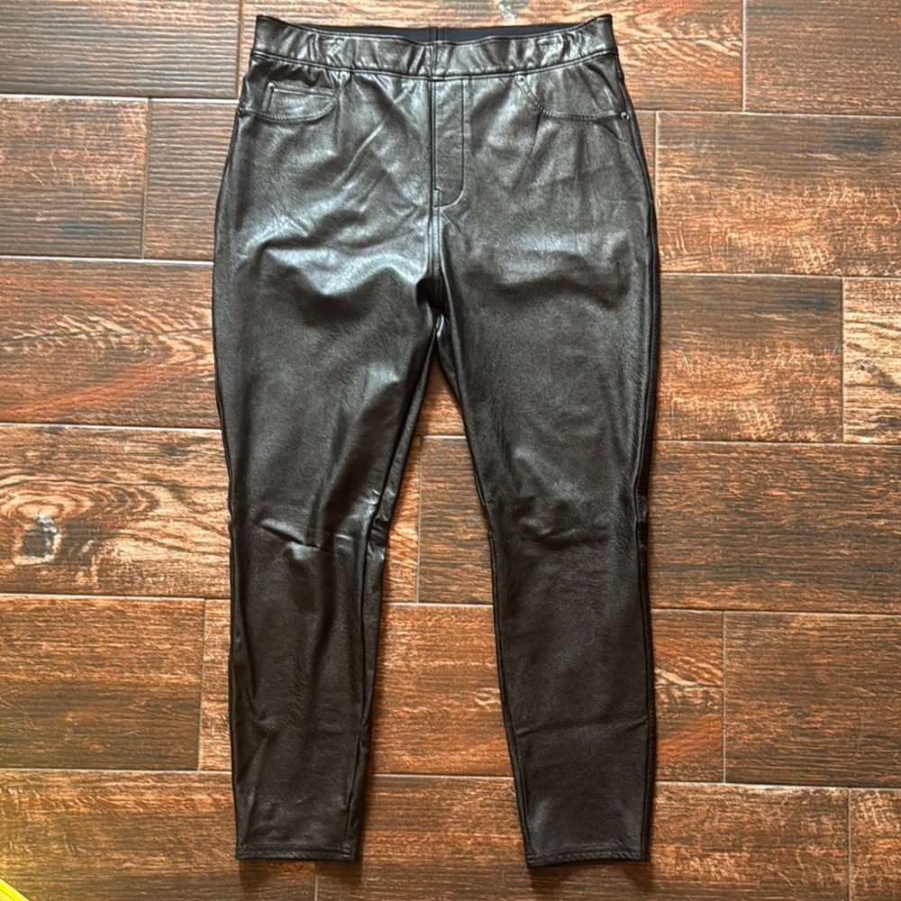 Spanx Faux Leather Moto Black Leggings size Large Petite